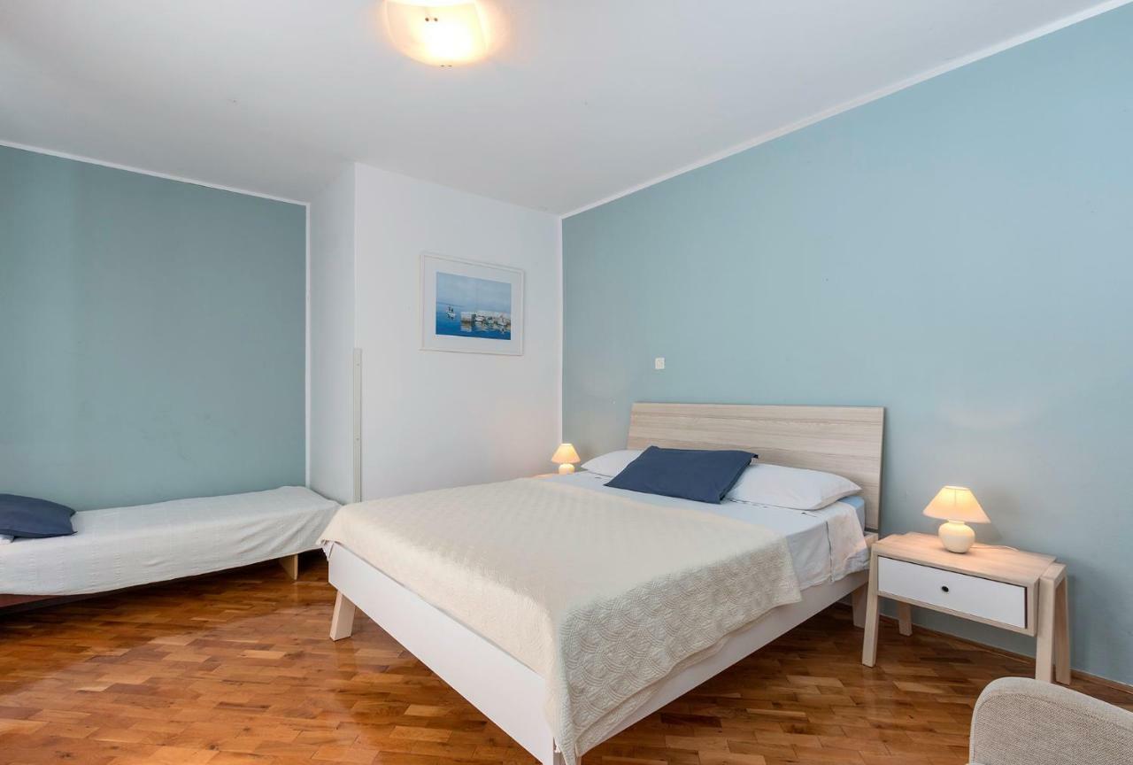 Apartments Ariana プーラ エクステリア 写真